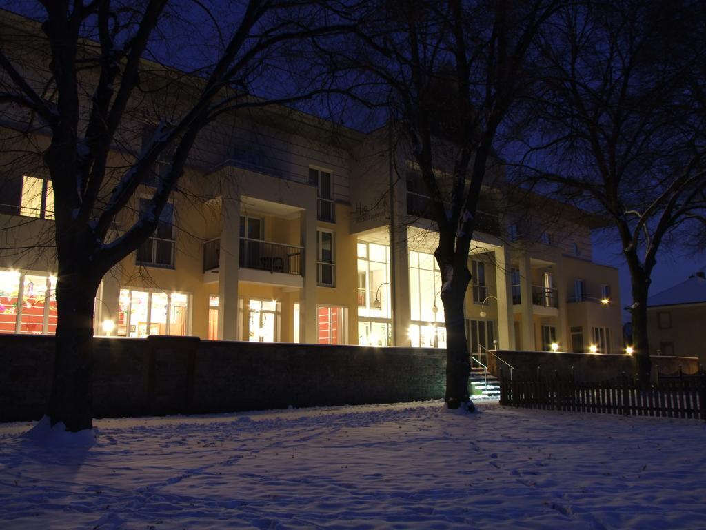 Hotel Mainpromenade ***S Karlstadt Exterior foto